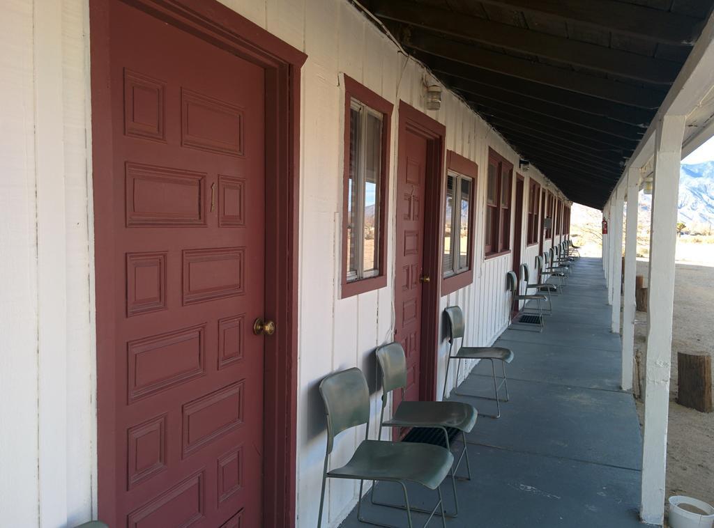 Rustic Oasis Motel Olancha Bagian luar foto