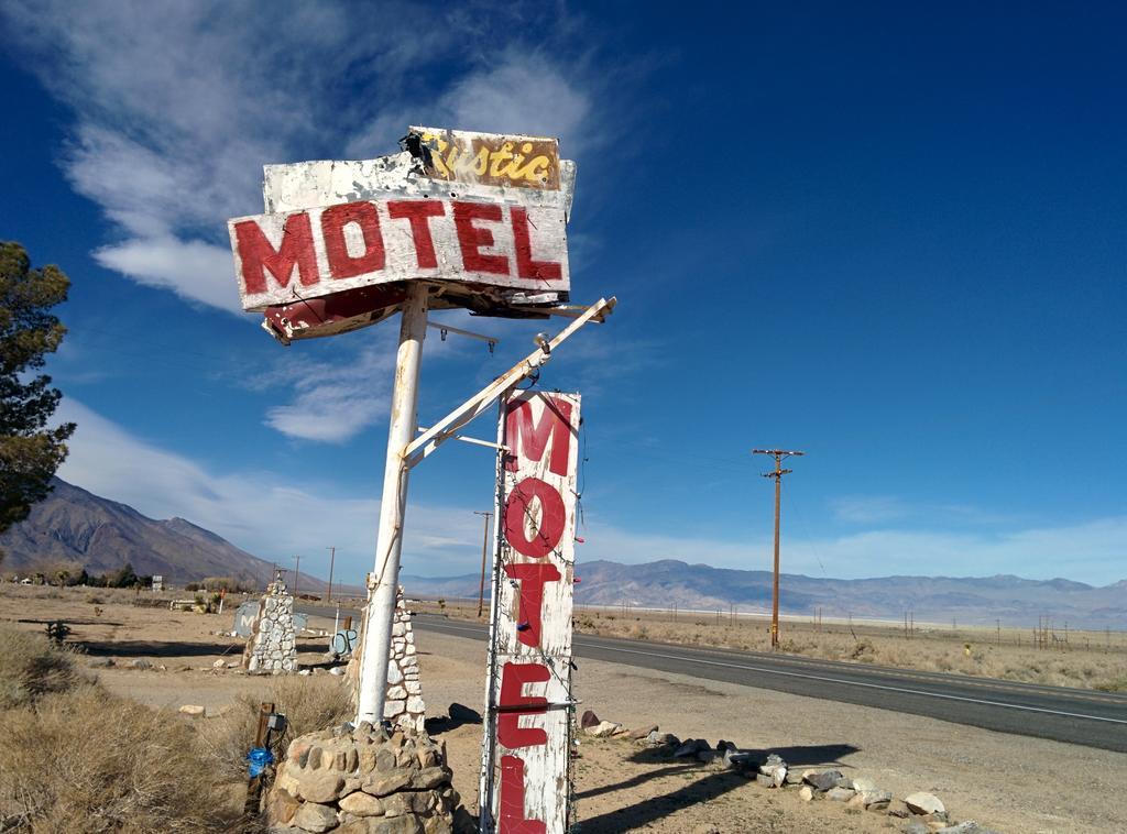 Rustic Oasis Motel Olancha Bagian luar foto