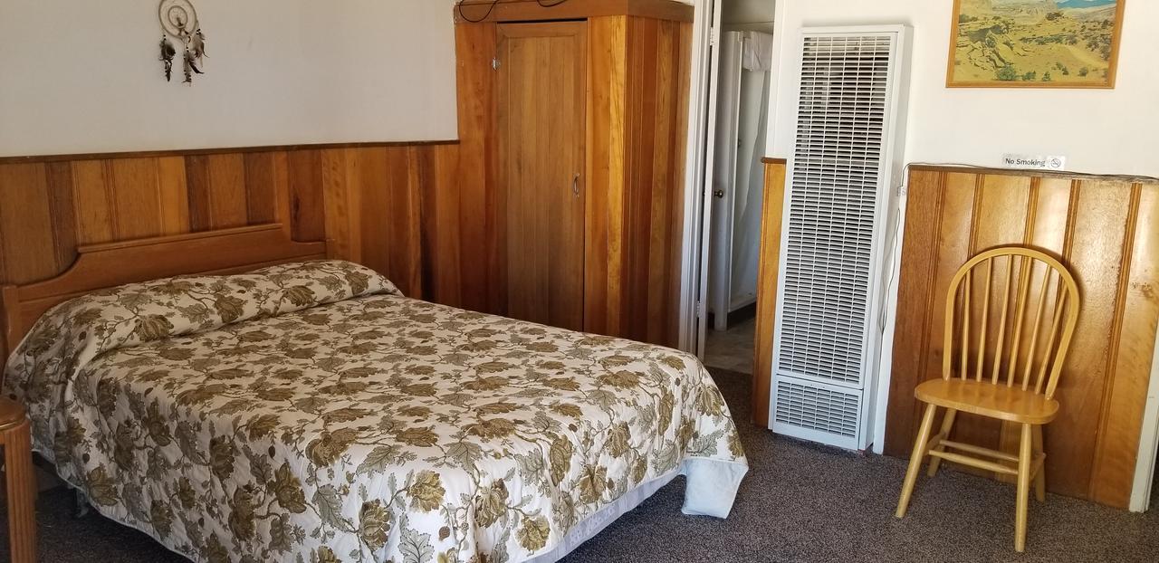 Rustic Oasis Motel Olancha Bagian luar foto