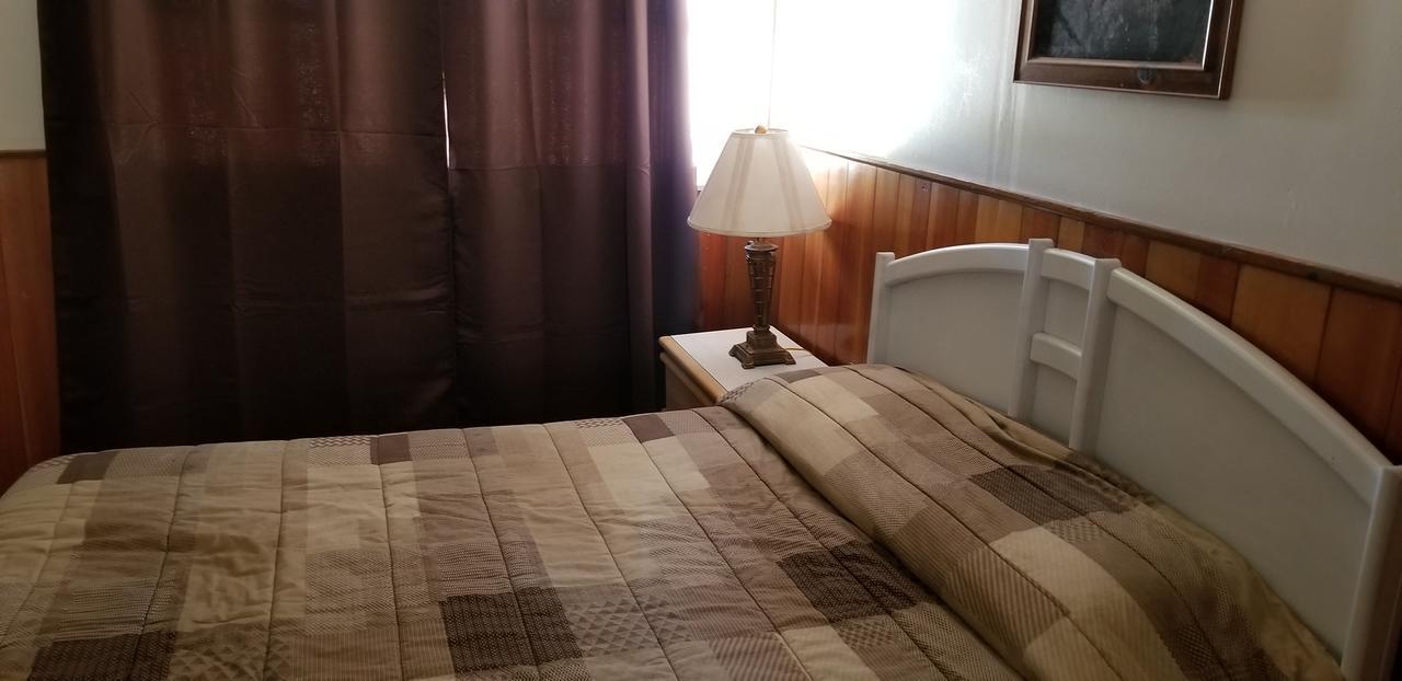 Rustic Oasis Motel Olancha Bagian luar foto